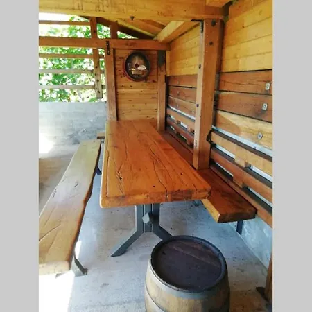 Zidanca Stari Car Wine House Straza